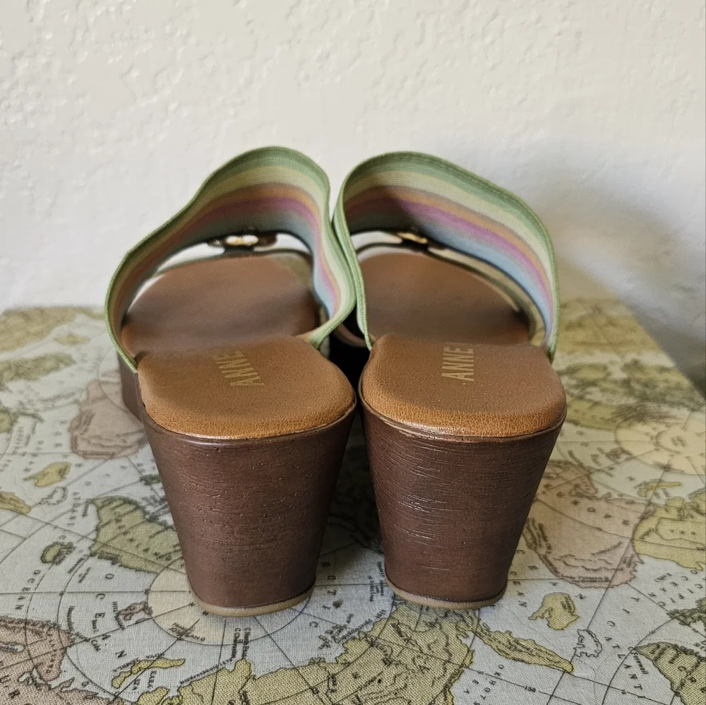 Anne Klein‎ rainbow 🌈 platform sandals, size 8